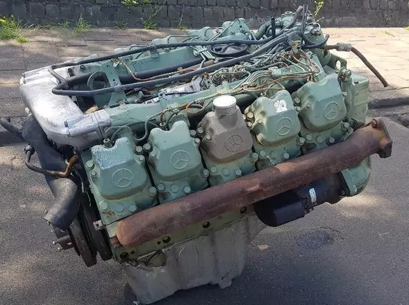 Engine Mercedes OM443 - Engine Mercedes OM443