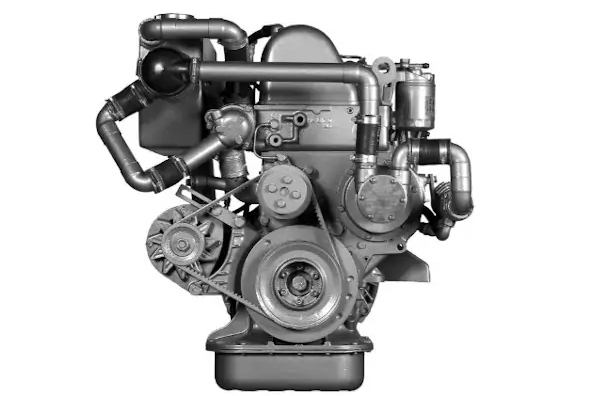 Engine Mercedes OM615 - Engine Mercedes OM615
