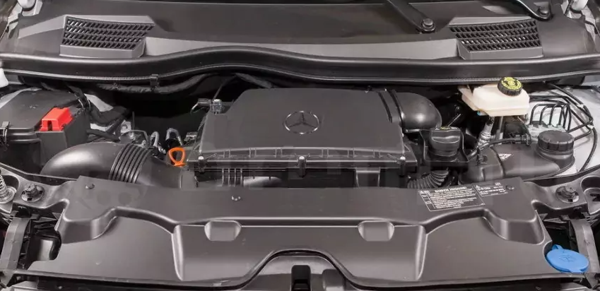Engine Mercedes OM622  - Engine Mercedes OM622