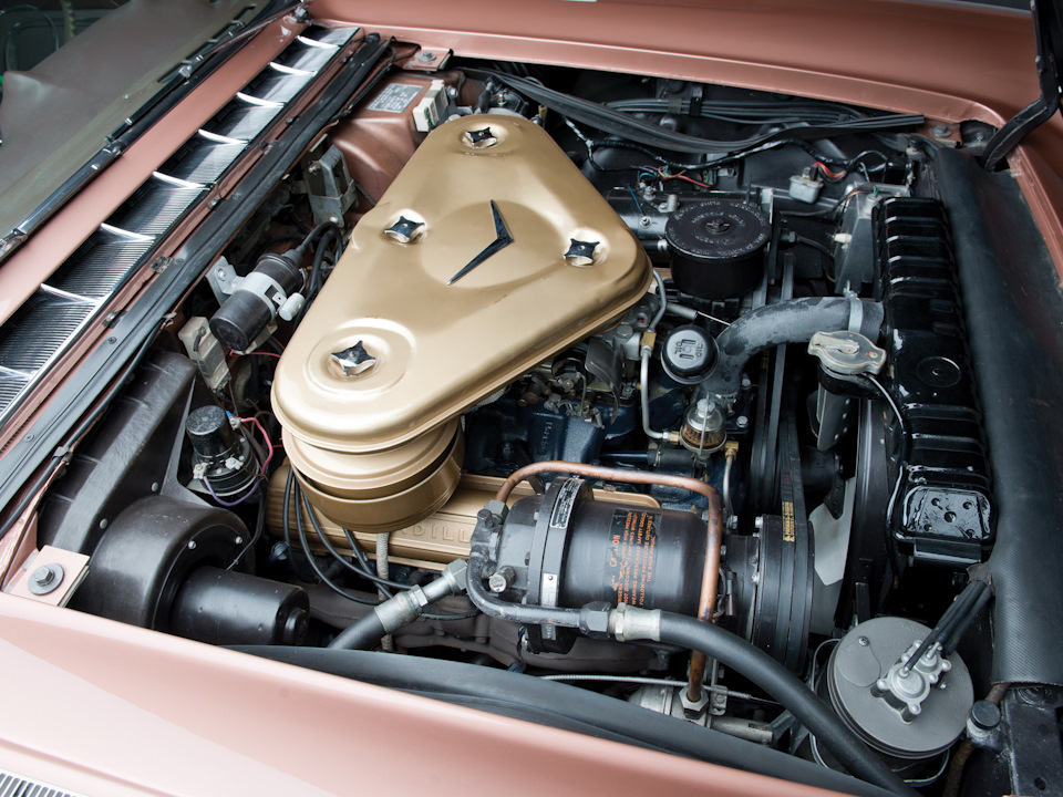 Engine Cadillac GM V 8 365 - Engine Cadillac GM V-8 365